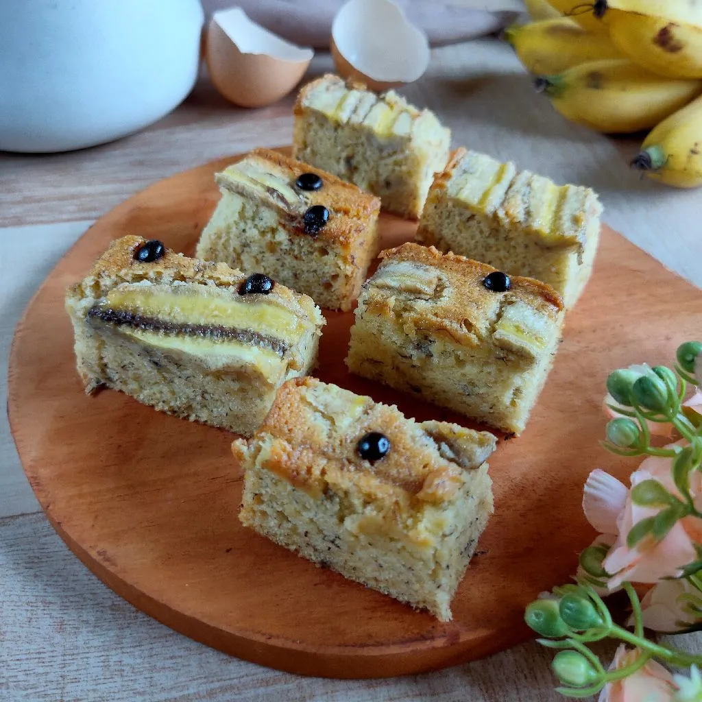 Bolu Pisang Putih Telur