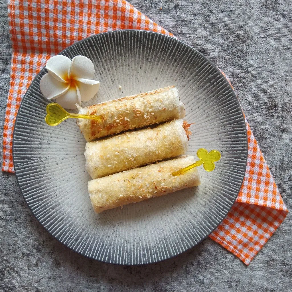 Roti Gulung Abon