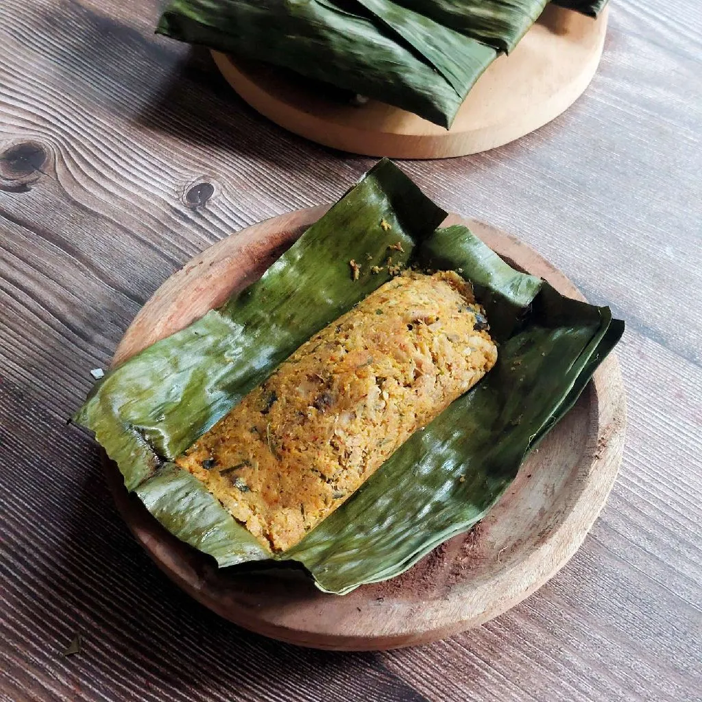 Palai Tongkol Suwir