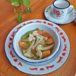 Sup Wortel Kembang Kol