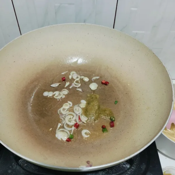 Spaghetti Rendang Resep Spaghetti Sambal Rendang Sederhana Rumahan di Yummy App
