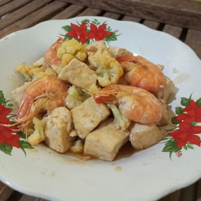 Tumis Udang Tahu Kol