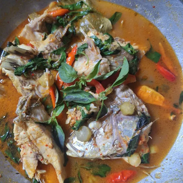 Matikan kompor, dan pindang serani siap disajikan