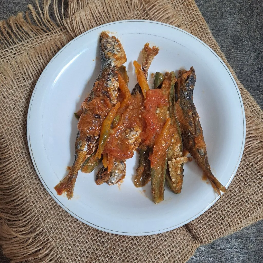 Tumis Terong dn Ikan Selar