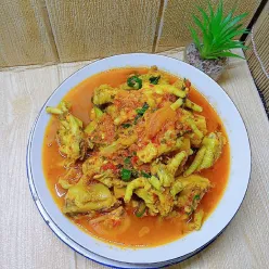 ceker kuah pedas