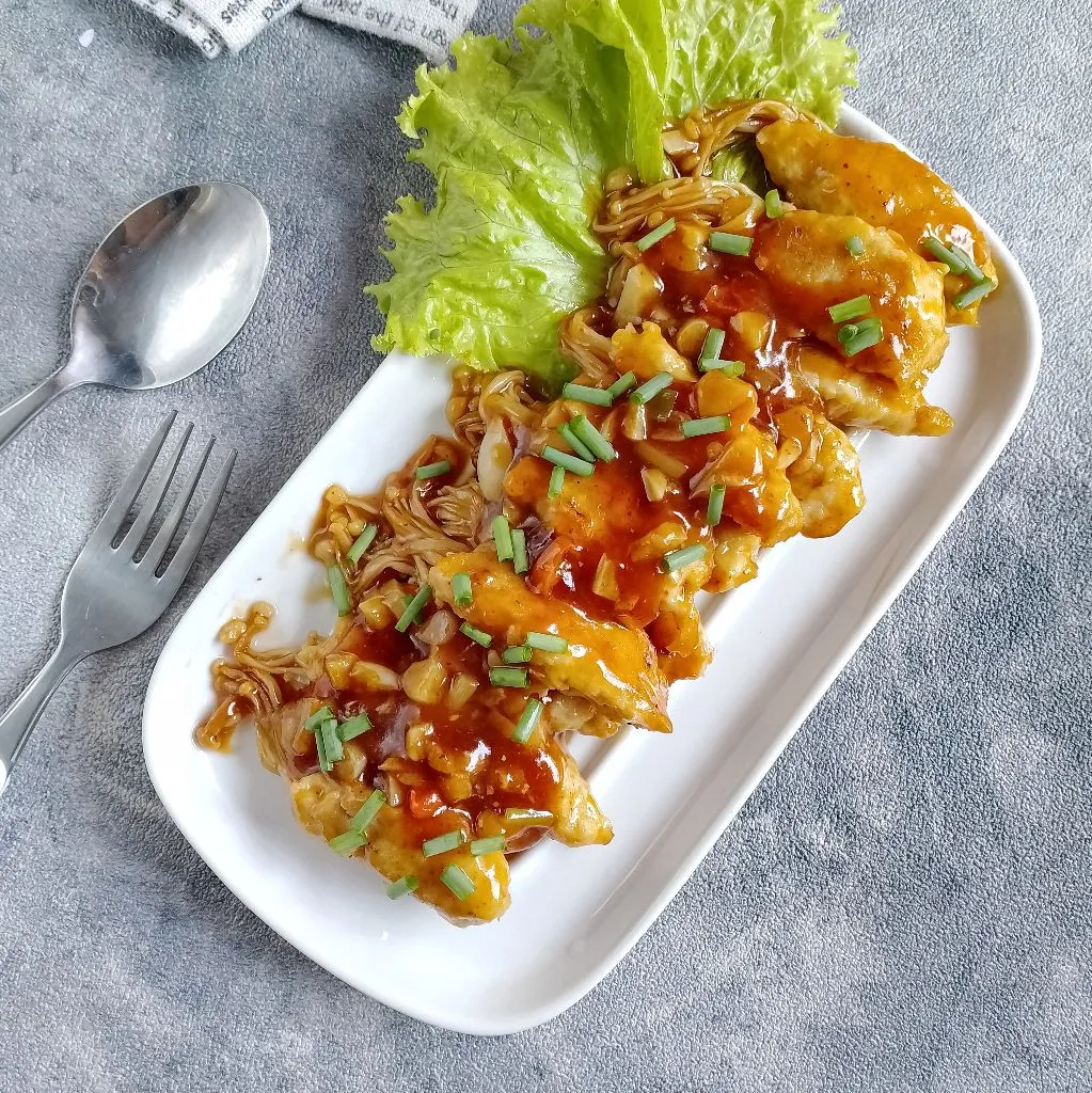 Enoki Buntel Ayam Saus Pedas Manis