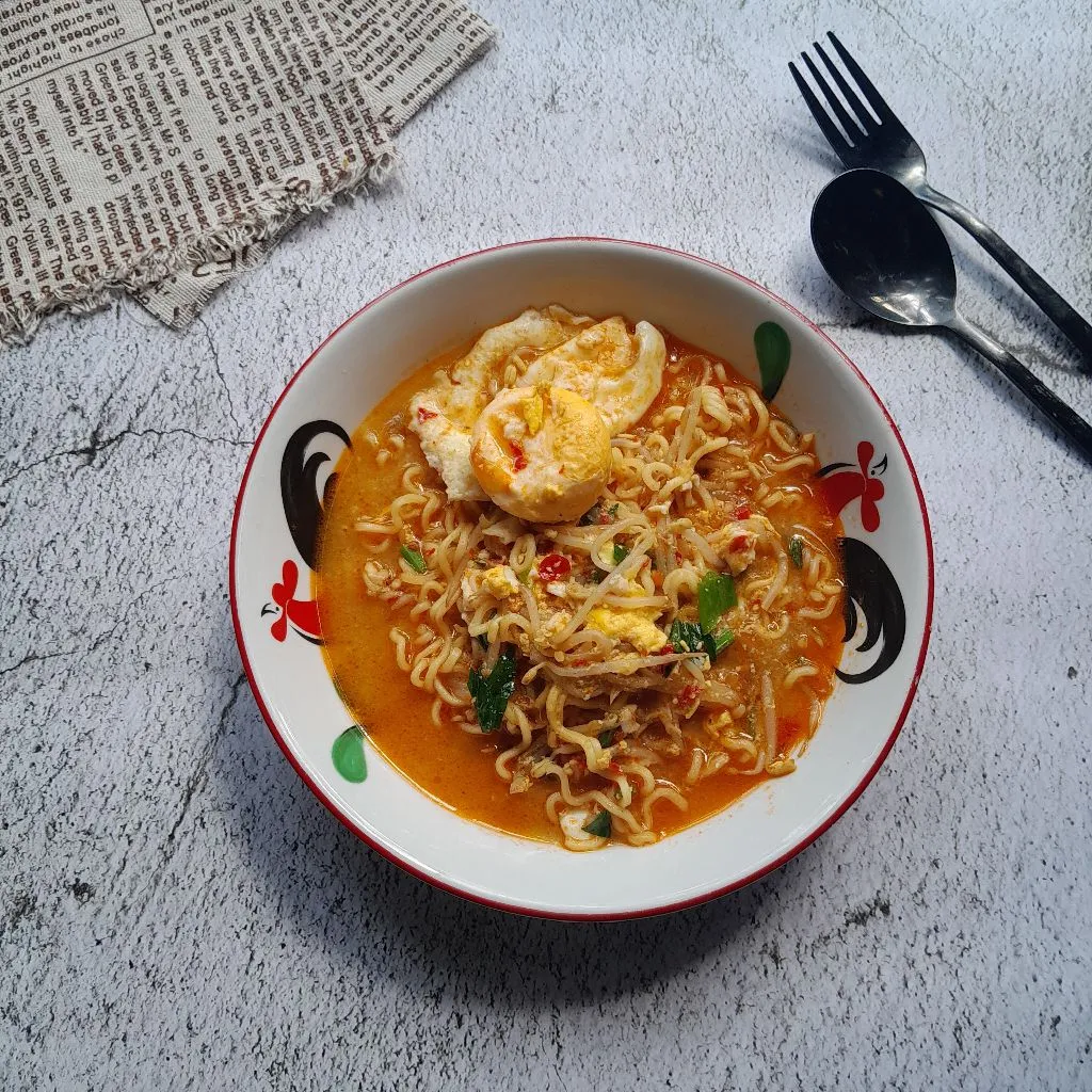 Mie Kuah Tauge Pedas