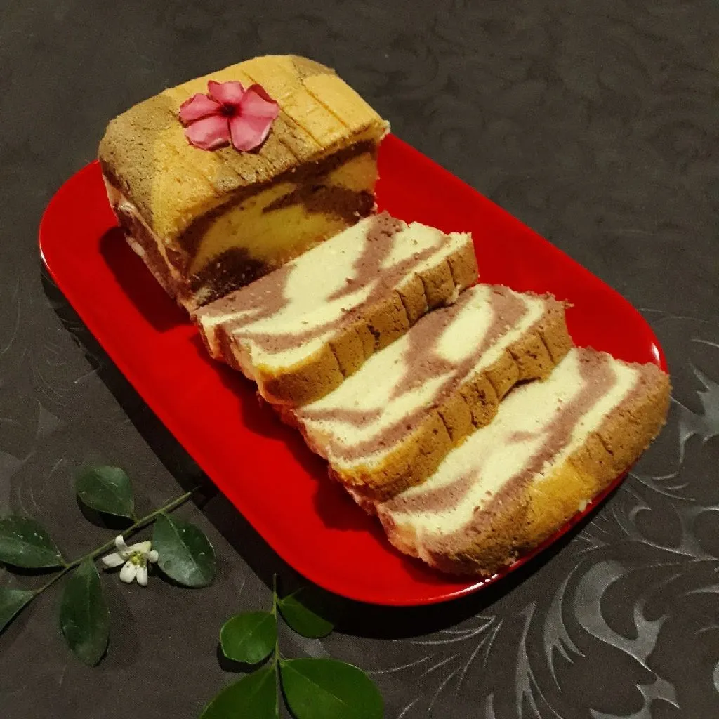 Marmer Castella Cake