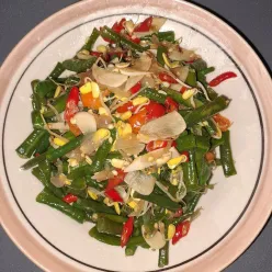 Tumis Kacang Panjang Kecambah