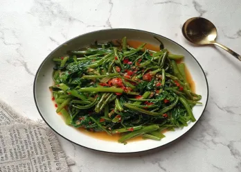 Kangkung Pedas Khas Manado #JagoMasakMinggu9Periode3