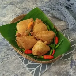 Tahu Isi Bihun Pedas
