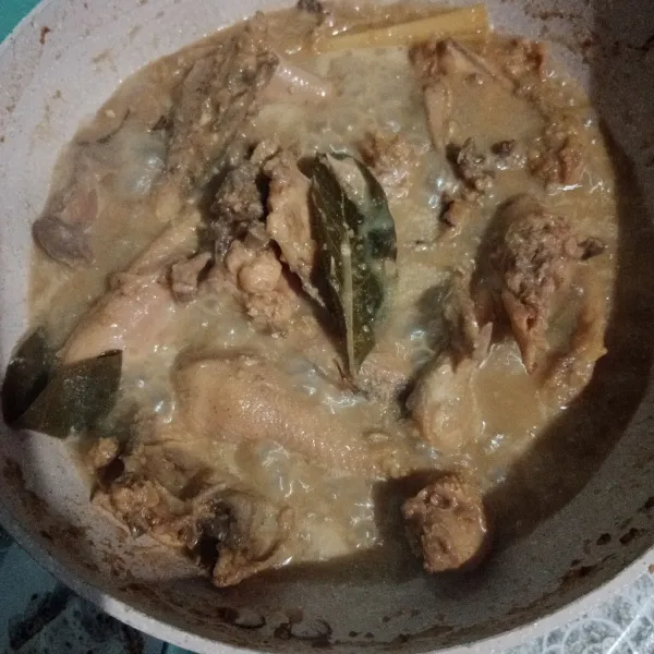 Didihkan lalu tes rasa. Siap dihidangkan.