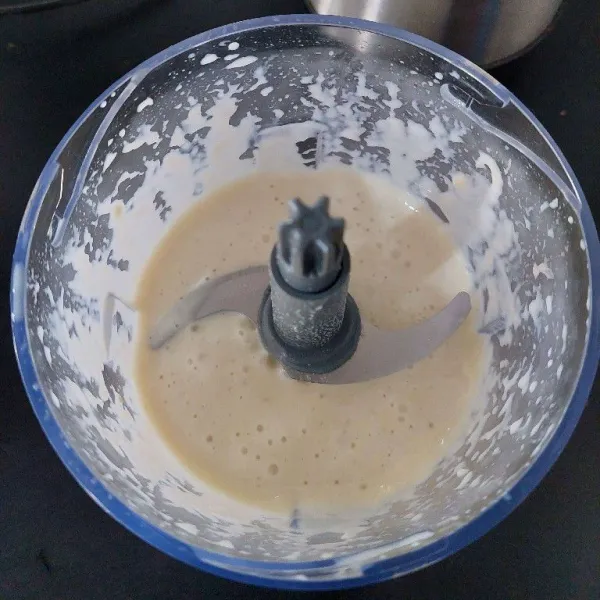 Blender hingga halus dan koreksi rasanya