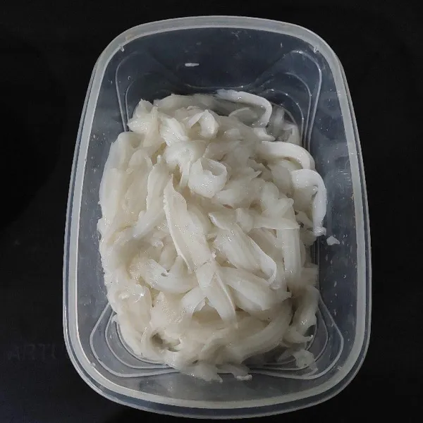 Serut jeli rasa kelapa sesuai selera.