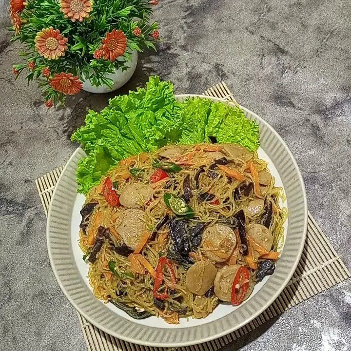 Oseng Bihun Jamur Kuping