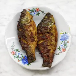 Ikan Mas Goreng Kunyit