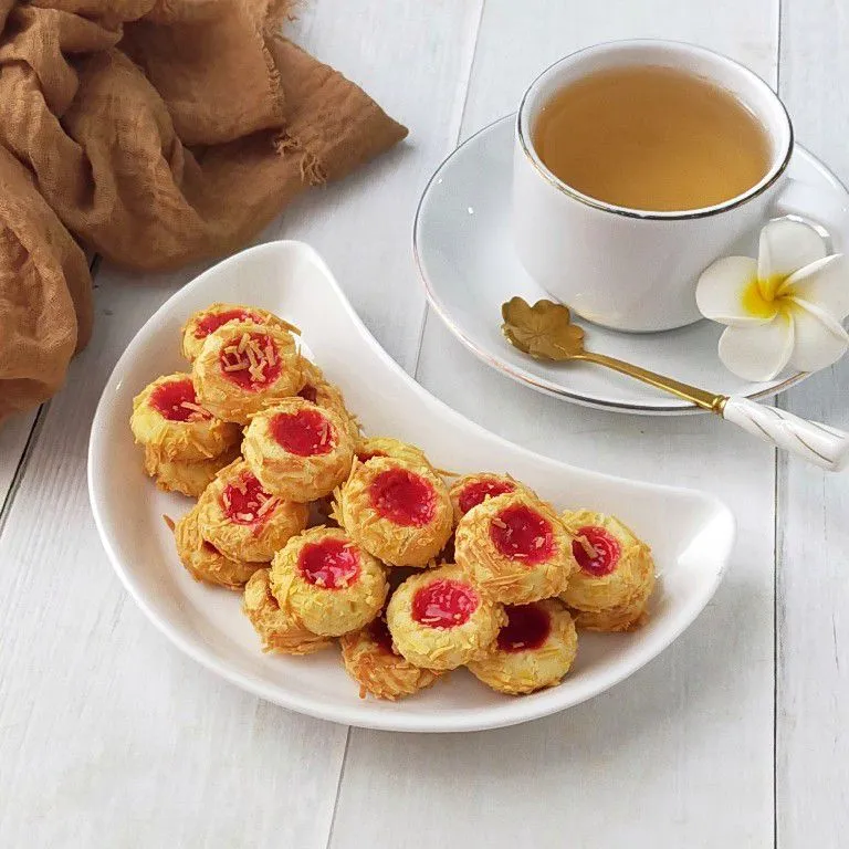 Strawberry Cheese Thumbprin Cookies