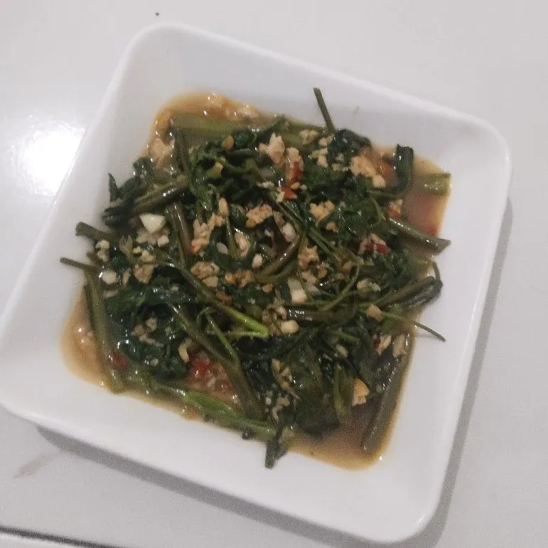 Cah Kangkung Tempe Bejek
