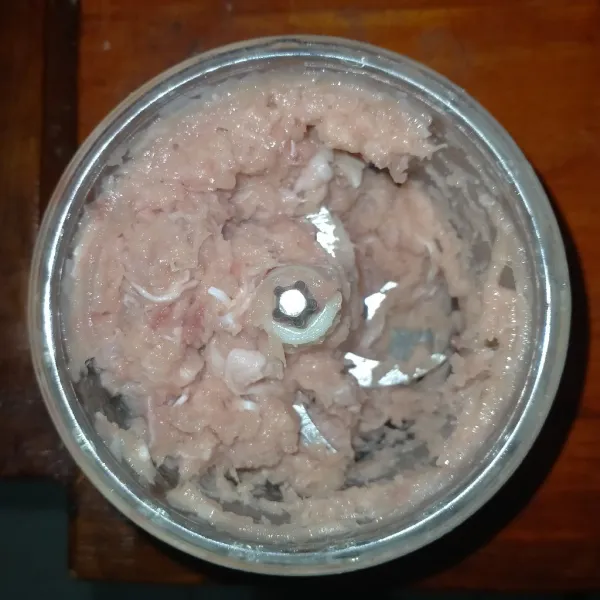 Giling daging ayam