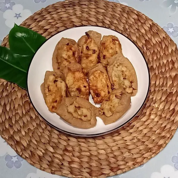 Tahu aci siap dinikmati.