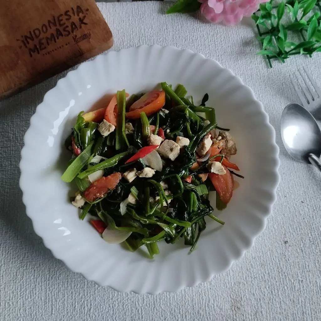 Tumis Kangkung Ayam Fillet