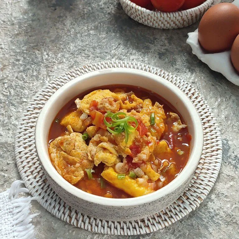 Telur Kuah Tomat Nyemek