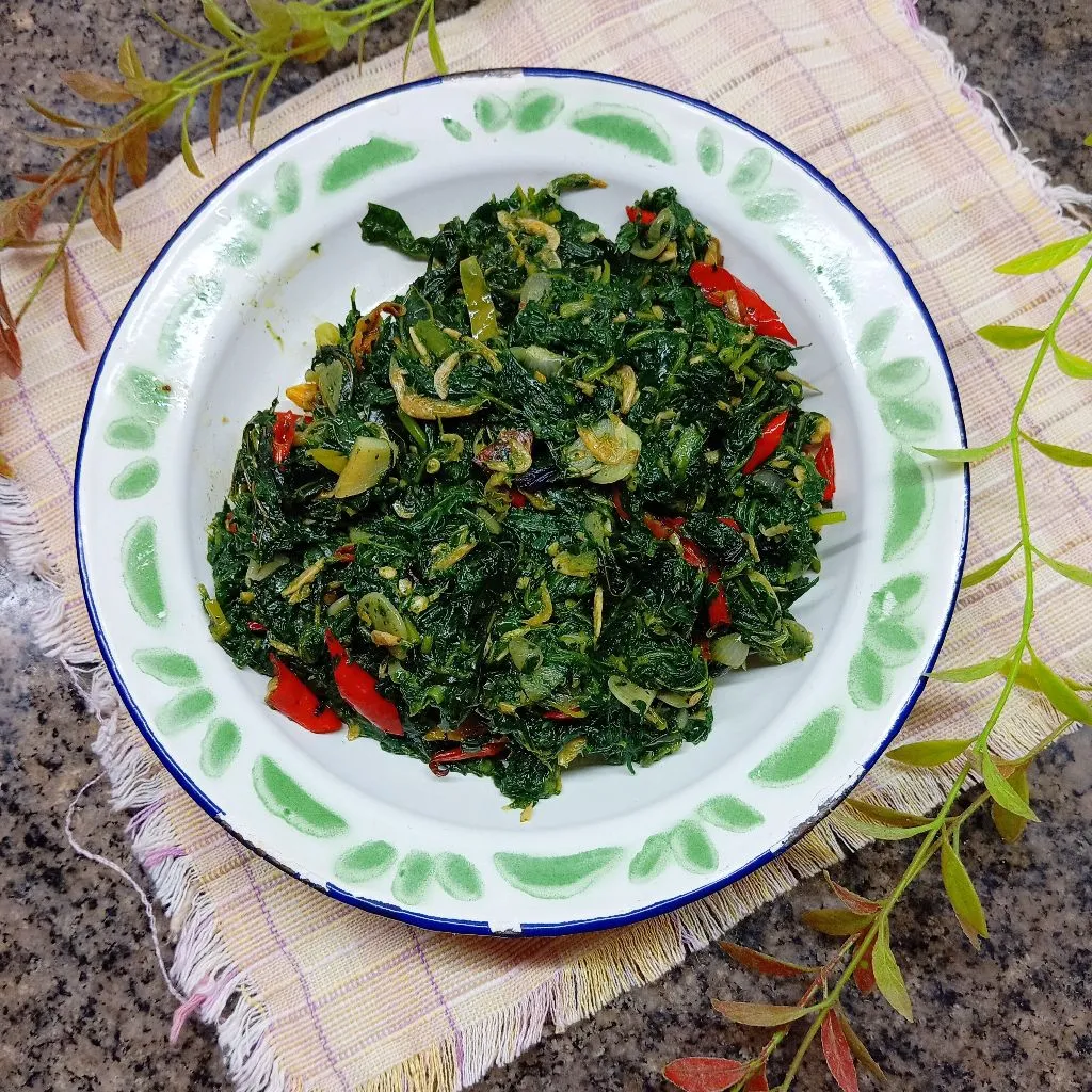 Tumis Daun Pepaya Muda