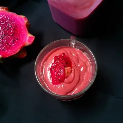 Smoothies Alpukat Buah Naga