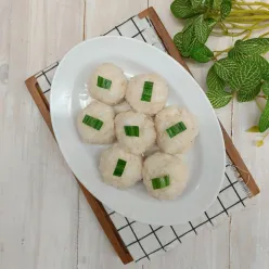 Ketan Gurih Kelapa Muda