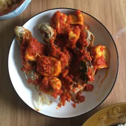 Ikan Selar dan Tahu Balado