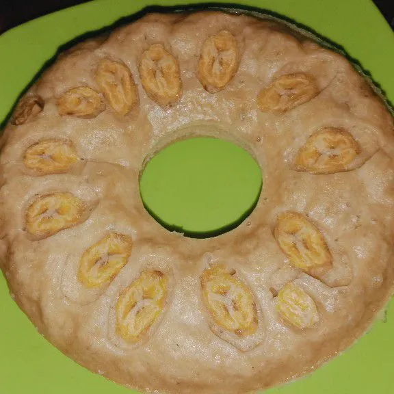Bolu pisang kukus