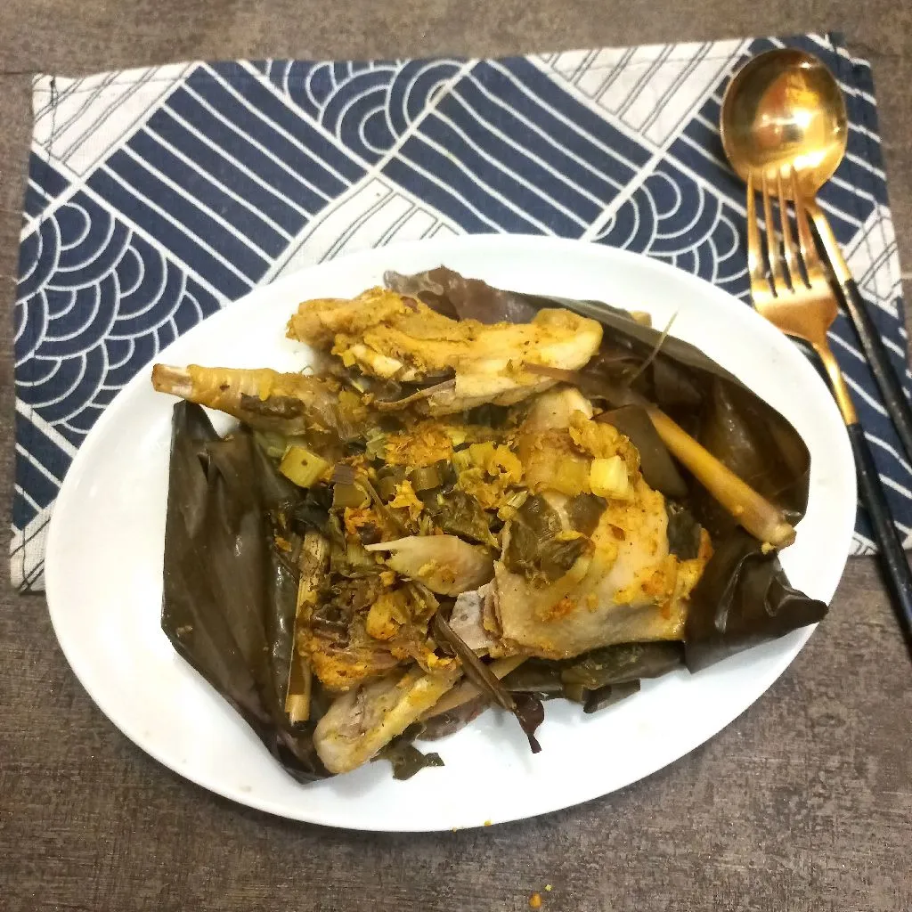 Ayam Kukus Kunyit Kencur