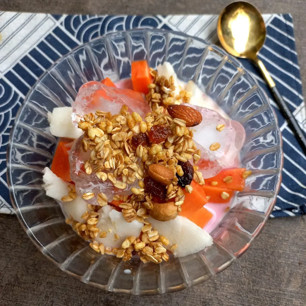 Es Buah Granola