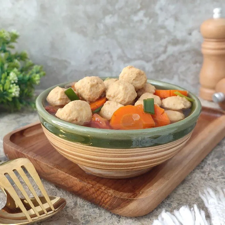 Pentol Ayam Kuah Kecap