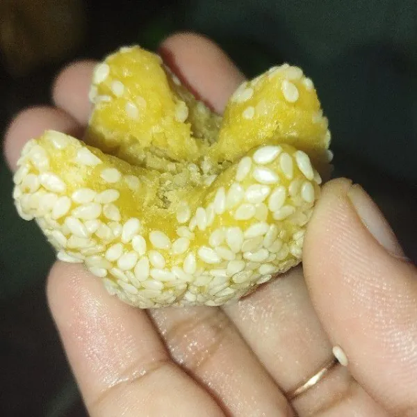 Lalu gunting onde onde