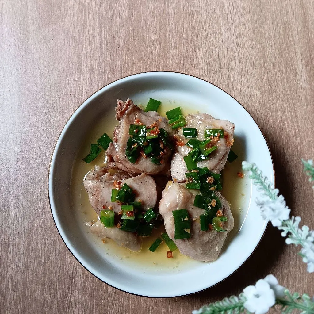 Easy Steamed Chicken