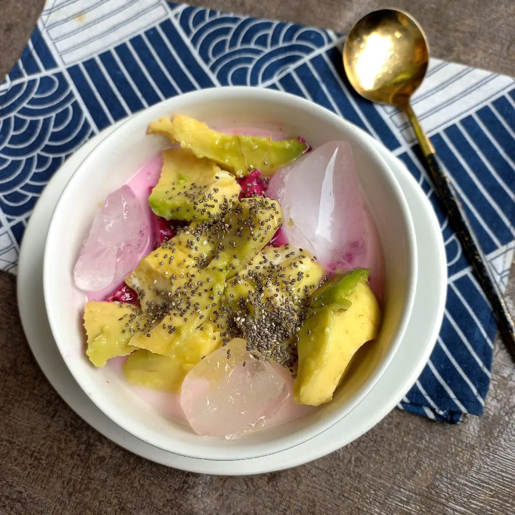 Es Susu Buah Naga Apukat