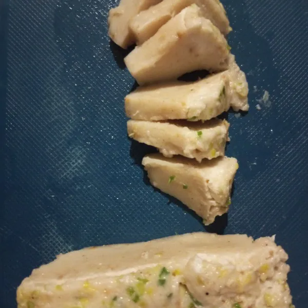 Potong-potong pempek