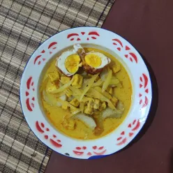 Lontong sayur