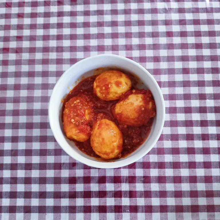 Balado telur