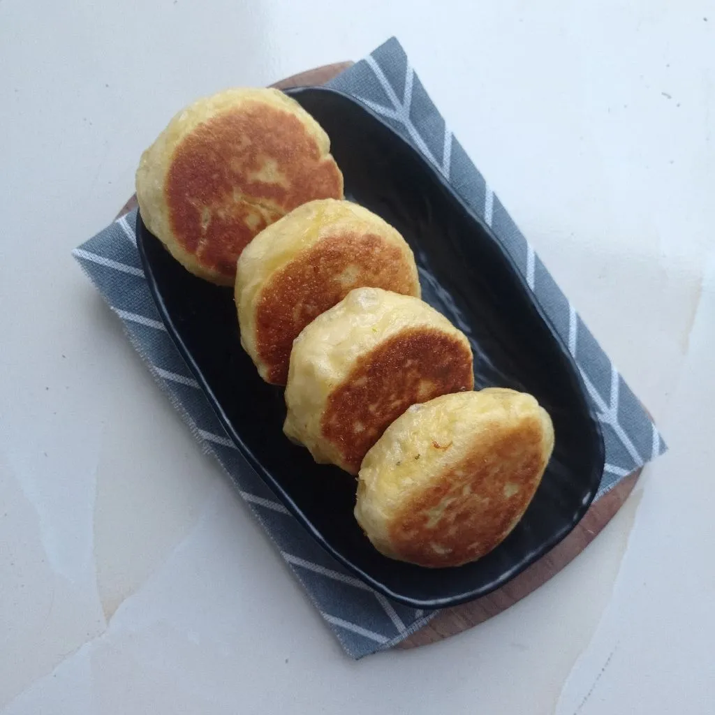 Roti labu teflon isi unti kelapa