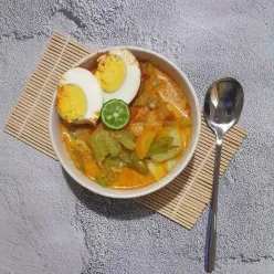 Lontong sayur