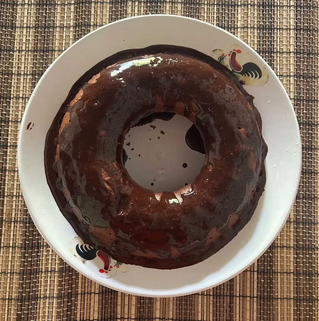 Bolu coklat toping lumer