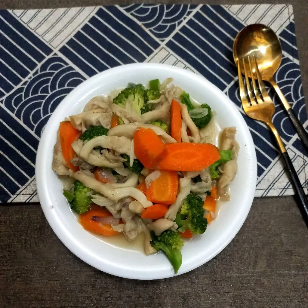 Tumis Jamur Brokoli