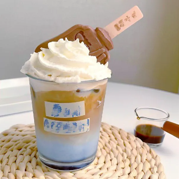 Bloom Latte Sundae
