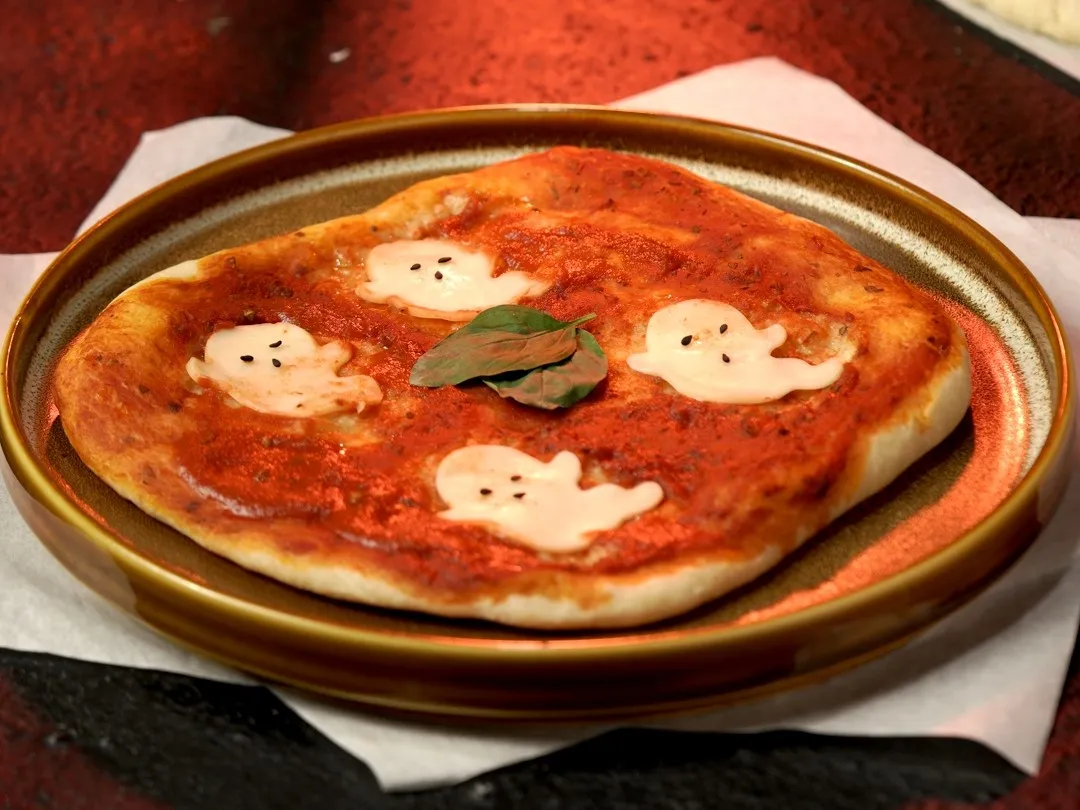 4. Ghost Pizza