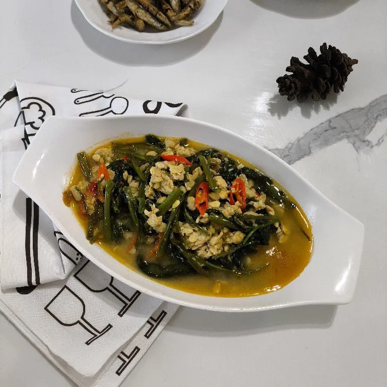 Tumis kangkung tempe