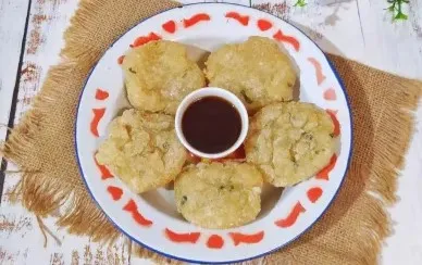 2. Cireng Nasi