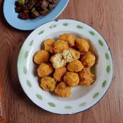 Bola Tahu Ayam
