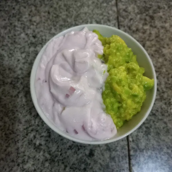 Tambahkan yoghurt